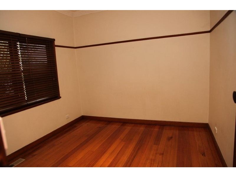 430 High Street, Golden Square VIC 3555