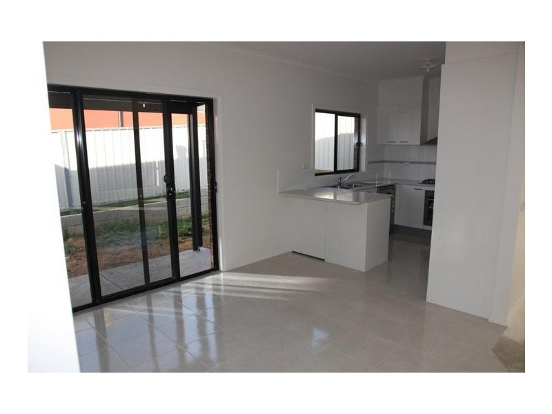 1/100 Spring Gully Road, Spring Gully VIC 3550