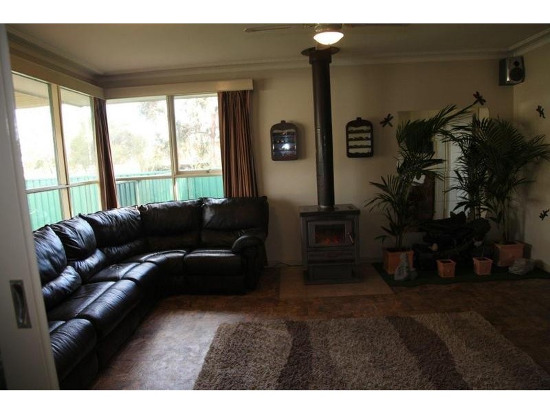 29 Grant, Goornong VIC 3557