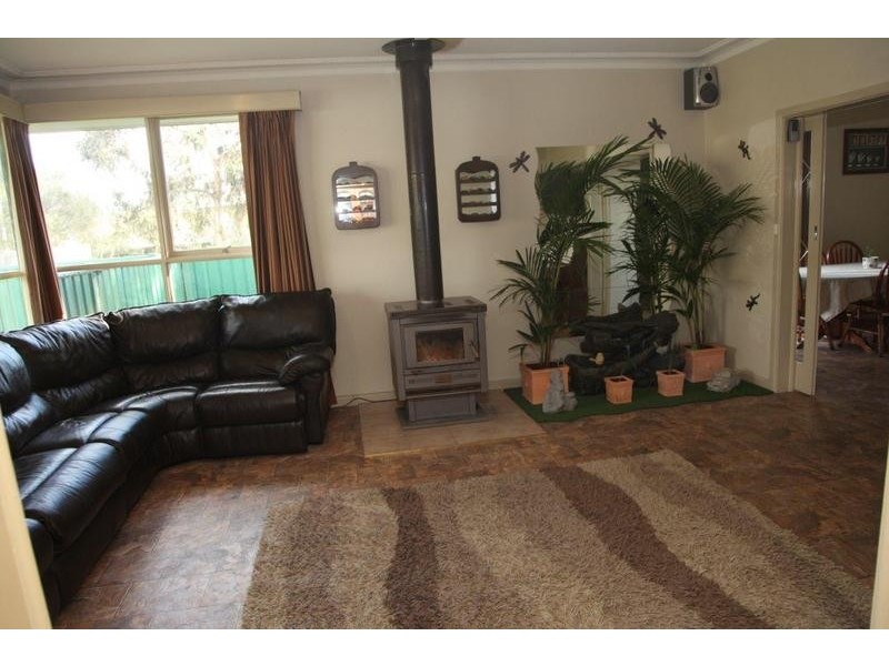 29 Grant, Goornong VIC 3557