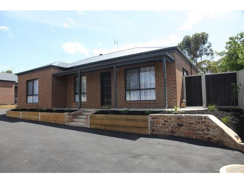 1/100 Spring Gully Road, Spring Gully VIC 3550