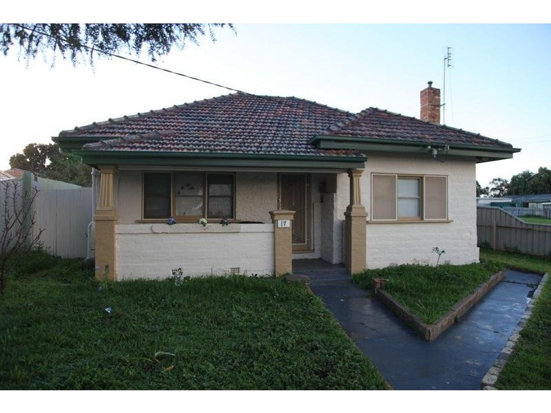 17 Holdsworth Road, North Bendigo VIC 3550