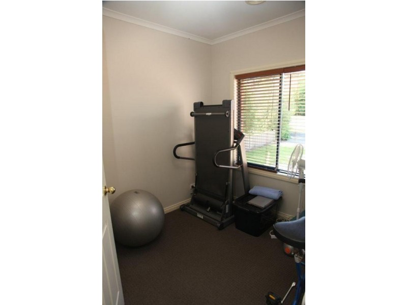 4 Jarrah Court, Spring Gully VIC 3550