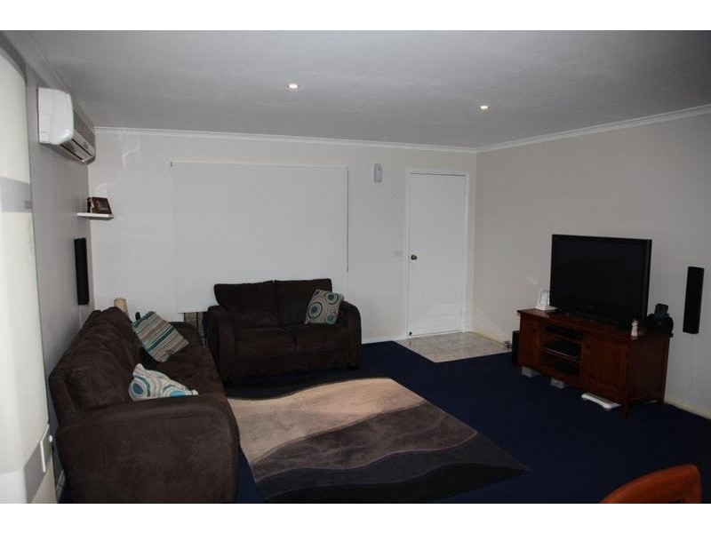 2 Grevillea Avenue, Kangaroo Flat VIC 3555