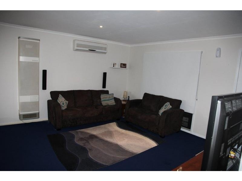 2 Grevillea Avenue, Kangaroo Flat VIC 3555