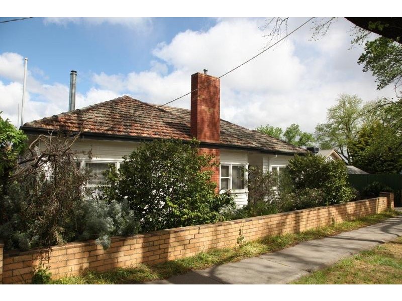 275 MacKenzie Street, Golden Square VIC 3555