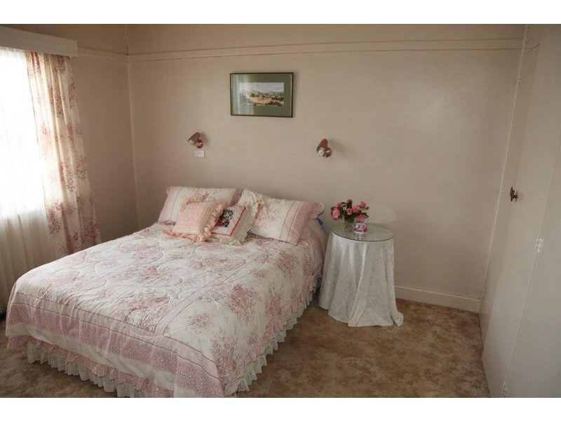 275 MacKenzie Street, Golden Square VIC 3555