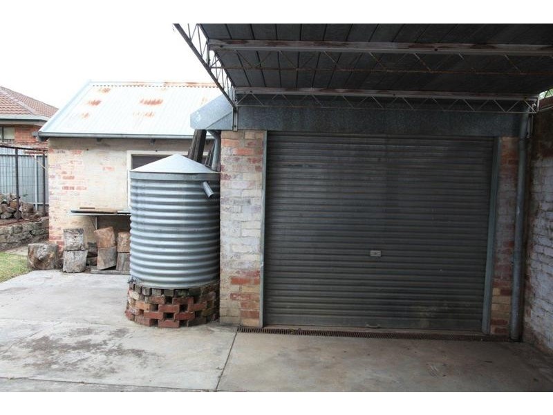 275 MacKenzie Street, Golden Square VIC 3555