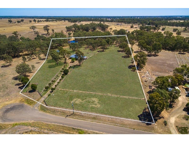 44 Gerber Court, Bagshot VIC 3551