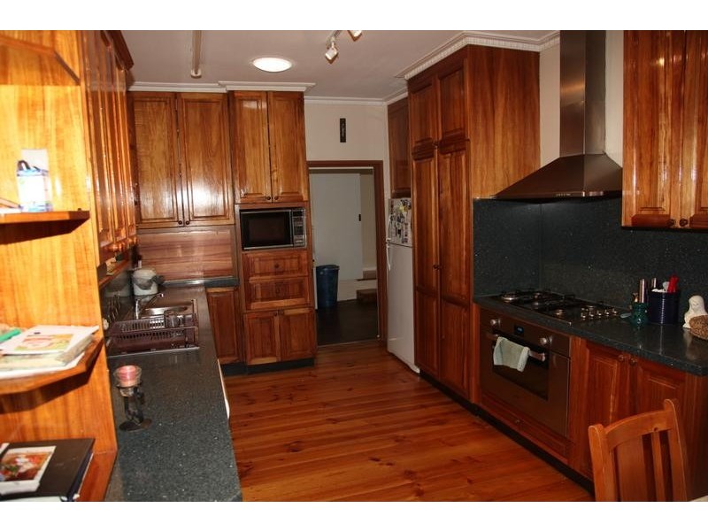 35 Glencoe Street, Kennington VIC 3550