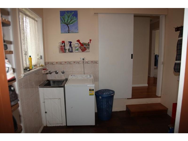 35 Glencoe Street, Kennington VIC 3550