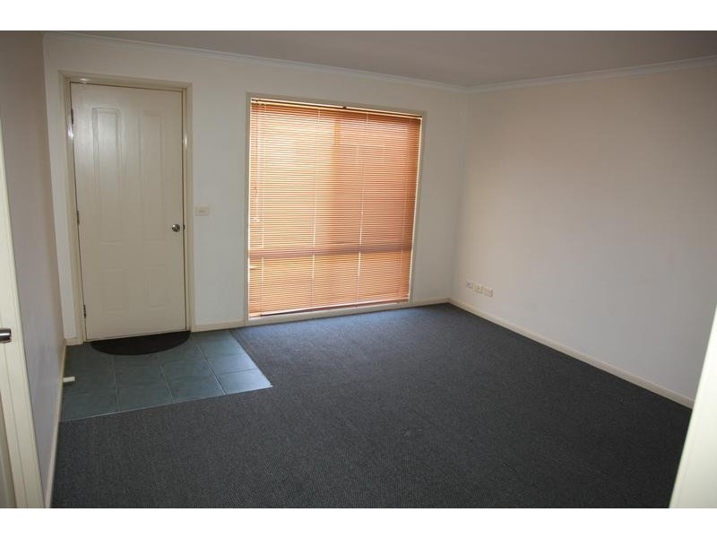 3/27 Little Breen Street, Quarry Hill VIC 3550