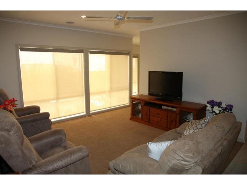 5 Manna Gum Drive, Epsom VIC 3551