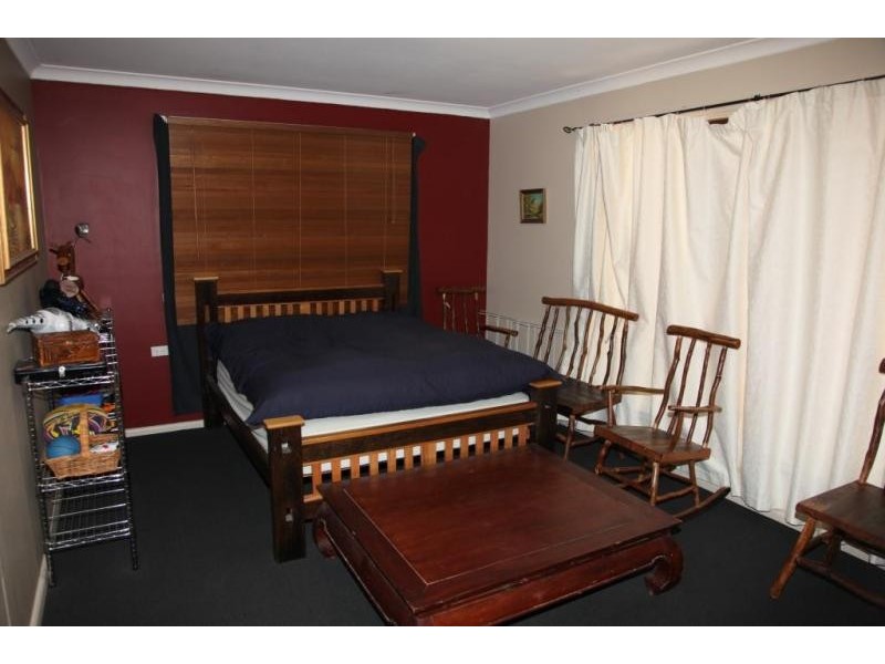 17 Grant St, Goornong VIC 3557