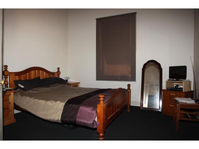 17 Grant St, Goornong VIC 3557