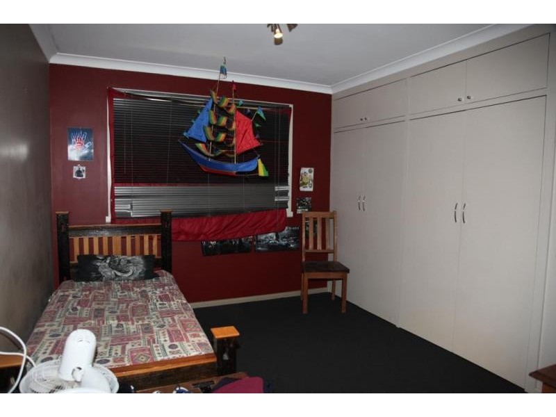 17 Grant St, Goornong VIC 3557