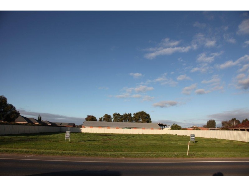 304-306 Midland Highway, Epsom VIC 3551