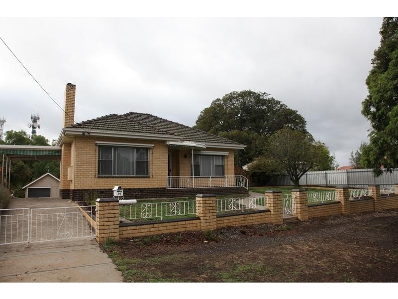 96 Booth Street, Golden Square VIC 3555