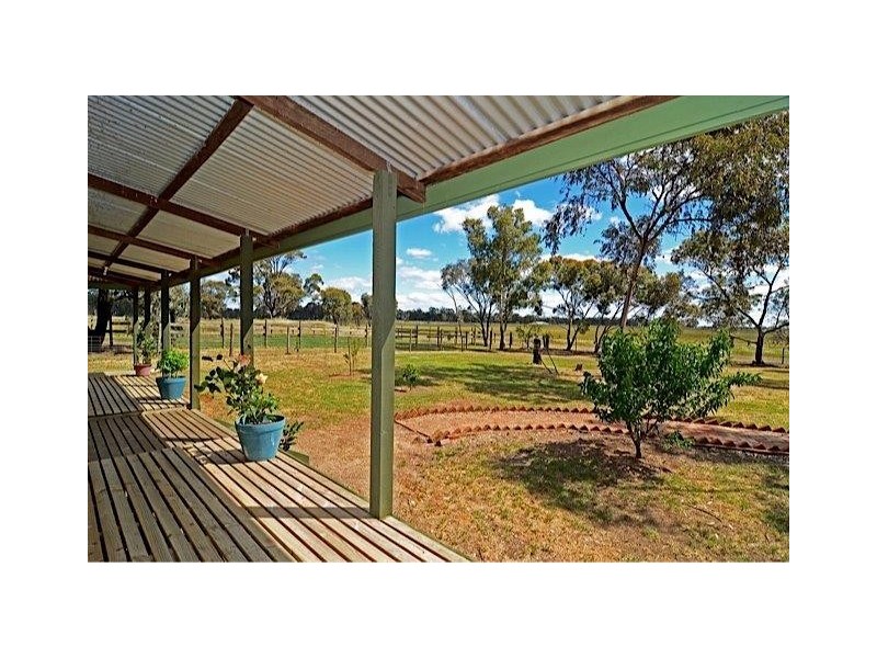 40 Tinklers Lane, Neilborough VIC 3570