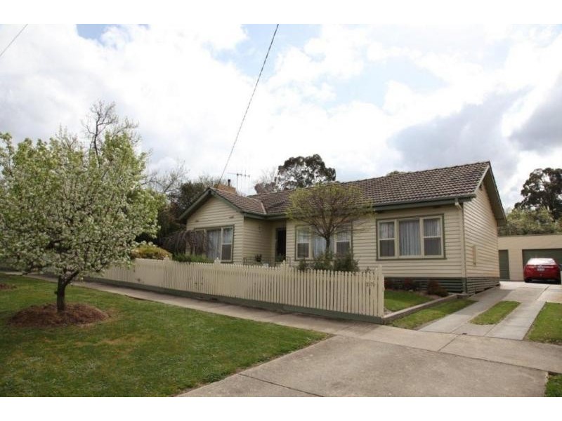 27 Buckley Street, Bendigo VIC 3550