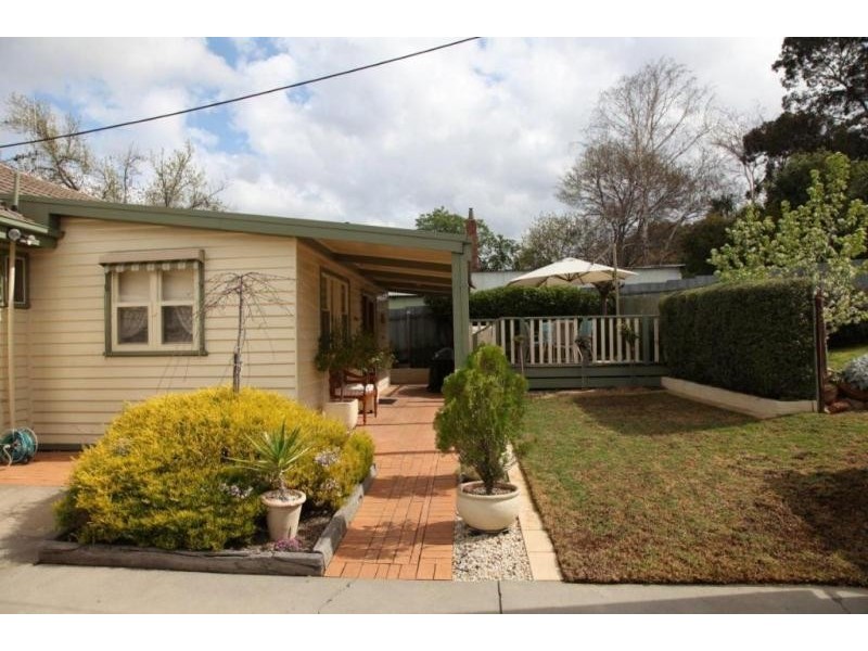 27 Buckley Street, Bendigo VIC 3550