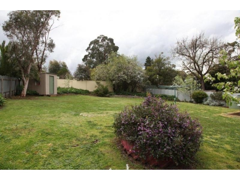27 Buckley Street, Bendigo VIC 3550