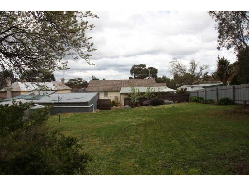 27 Buckley Street, Bendigo VIC 3550
