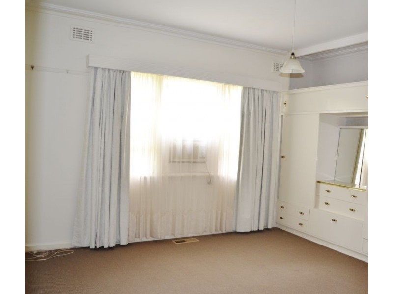 100 Spring Gully Road, Spring Gully VIC 3550