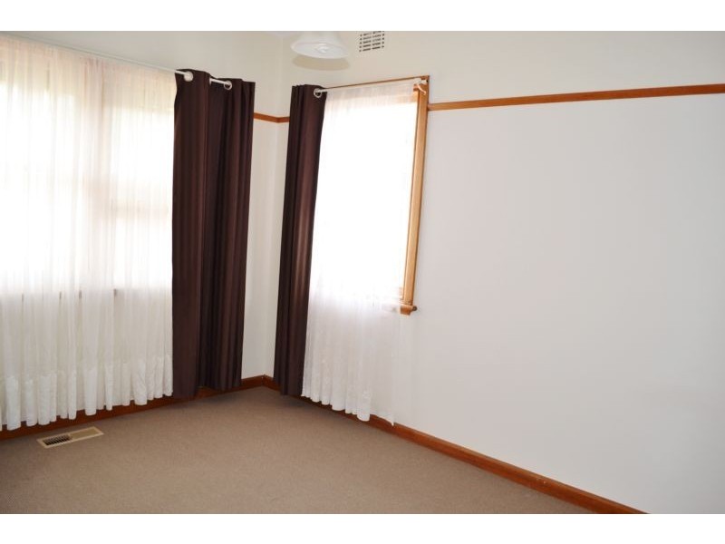 100 Spring Gully Road, Spring Gully VIC 3550