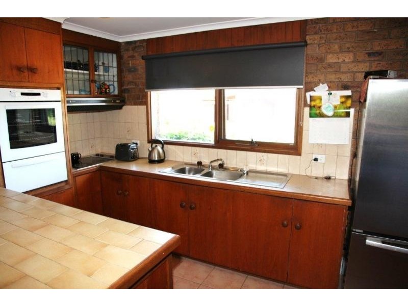 32 Pine Grove, Goornong VIC 3557