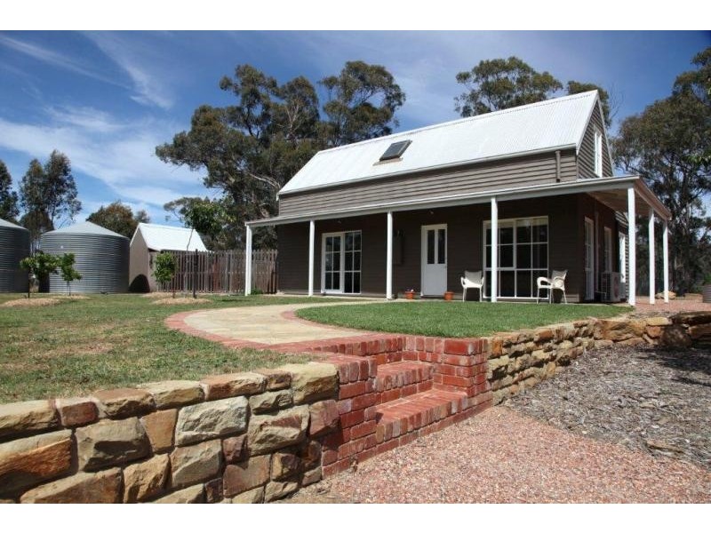 40 Pentlands Road, Mandurang VIC 3551
