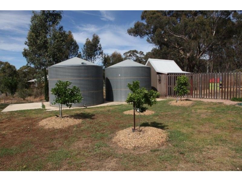 40 Pentlands Road, Mandurang VIC 3551