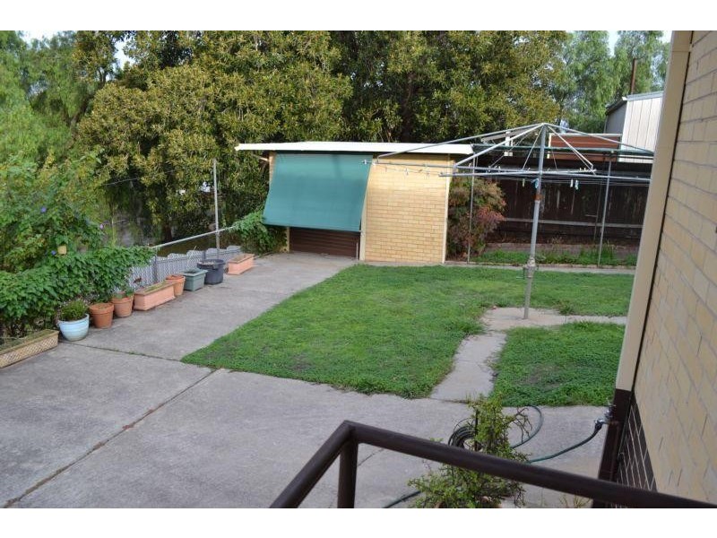 96 Booth Street, Golden Square VIC 3555