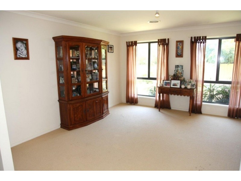 71 Pioneer Drive, Maiden Gully VIC 3551