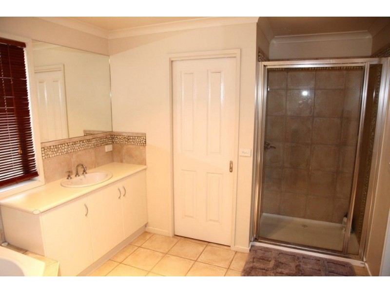 71 Pioneer Drive, Maiden Gully VIC 3551