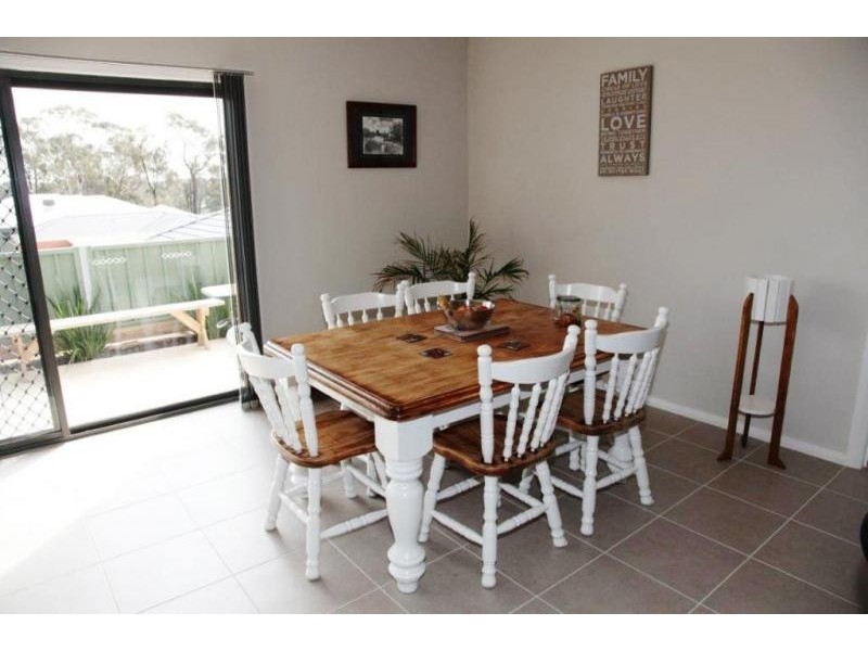 10 Sundew Drive, Kangaroo Flat VIC 3555