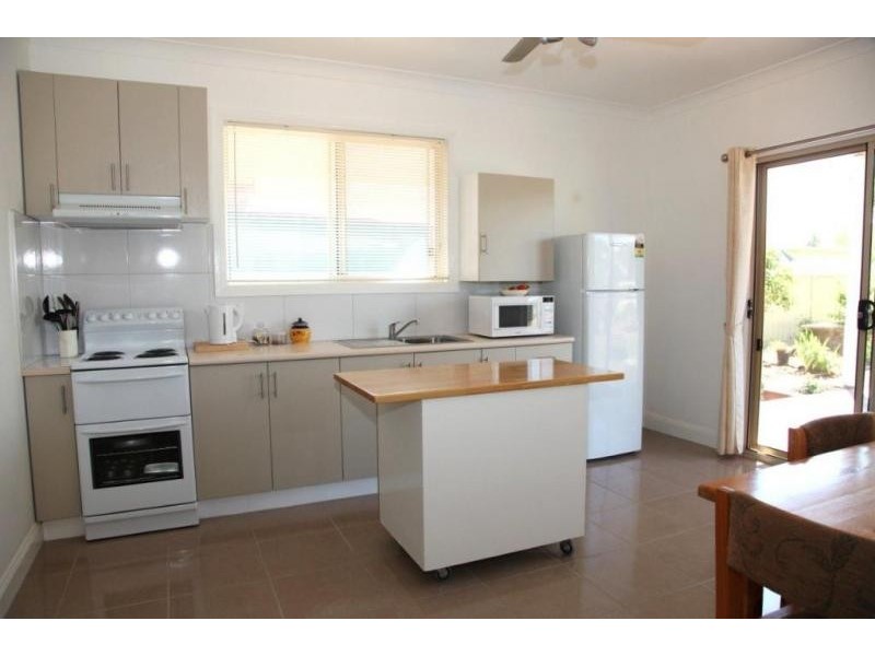 96 Hervey, Elmore VIC 3558