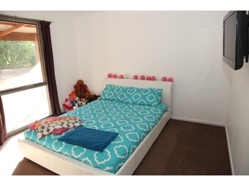 31 Chapel Street, Serpentine VIC 3517