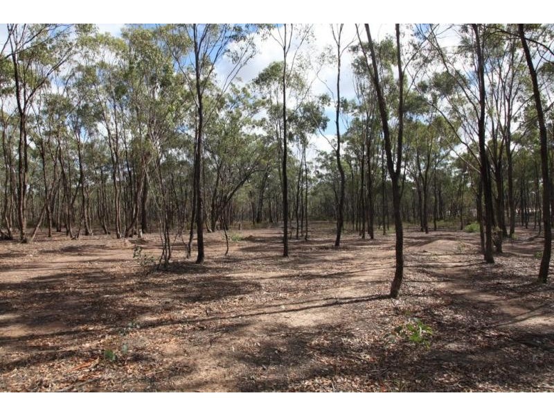 16 Lynch Lane, Longlea VIC 3551