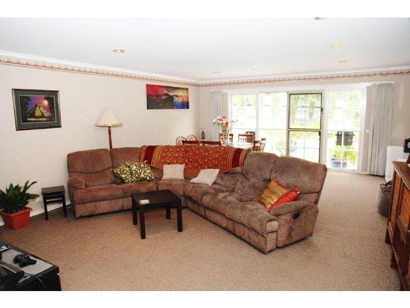 8 Nelson Street, East Bendigo VIC 3550