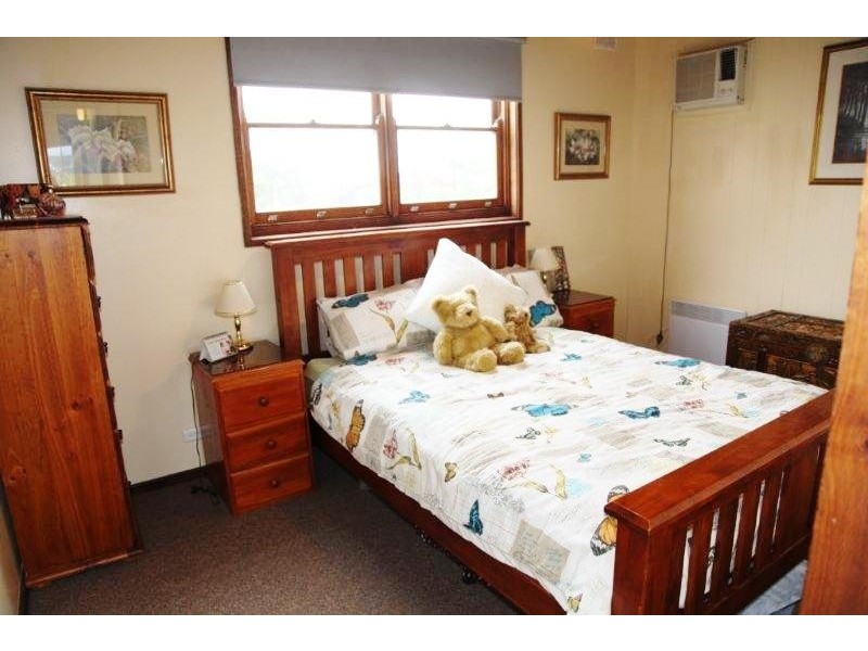 8 Nelson Street, East Bendigo VIC 3550