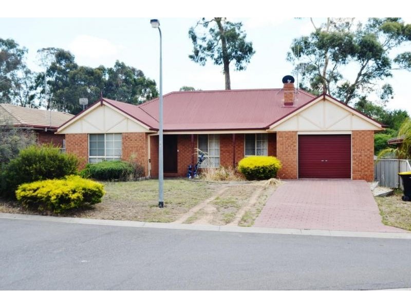 4 Lyn Maree Court, Golden Square VIC 3555