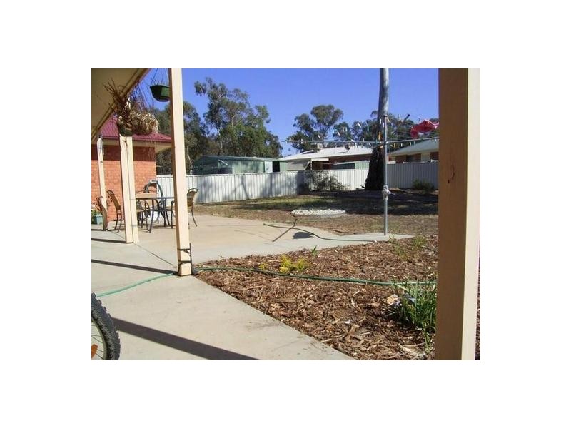 4 Lyn Maree Court, Golden Square VIC 3555