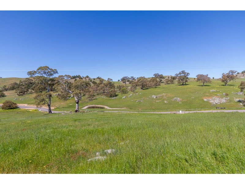 3B&4A Wilkinsons Rd, Sedgwick VIC 3551