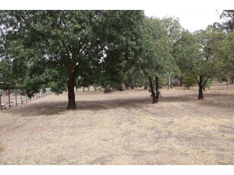 24 Tyler, Goornong VIC 3557