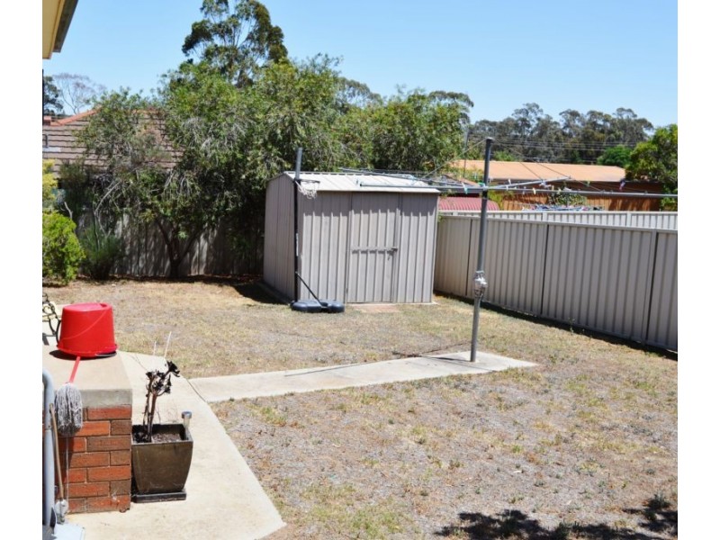 13 Cross Street, Kangaroo Flat VIC 3555