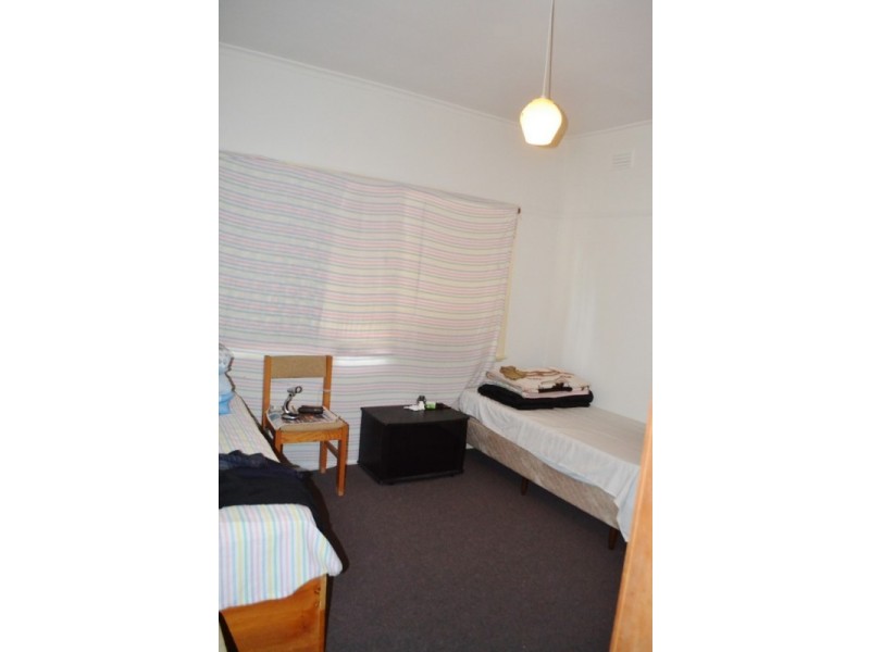 19 Glencoe Street, Kennington VIC 3550