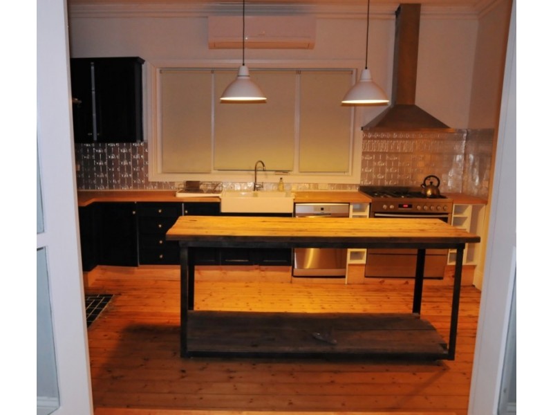 64 Bennett Street, Long Gully VIC 3550