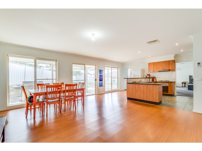 25 Arthurs Crescent, Strathfieldsaye VIC 3551