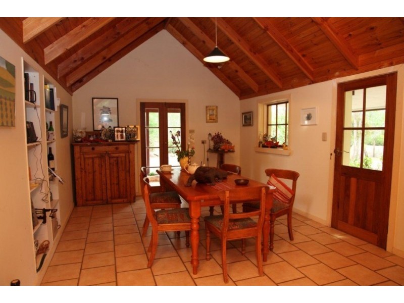 942 Kurting Road, Kingower VIC 3517